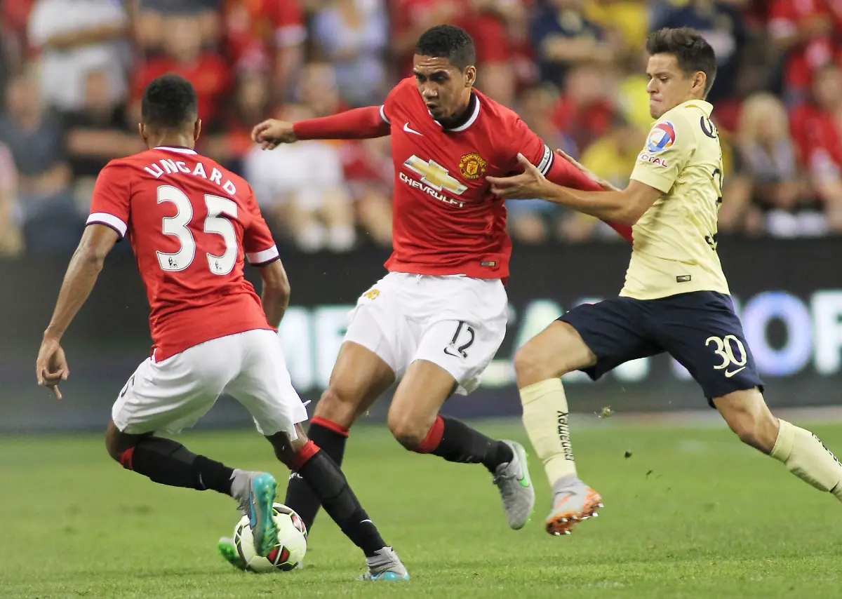 2015-07-18T063529Z-80202929-MT1ACI13879920-RTRMADP-3-SOC-JPG6625236475829569944