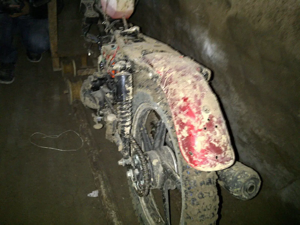 3qlu5633-jpg5462359564393447849