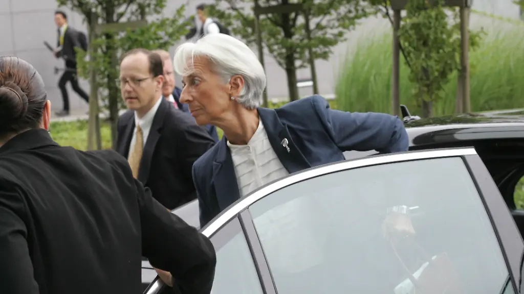 328DD8005A4C86C8-jpg6723047184685829330