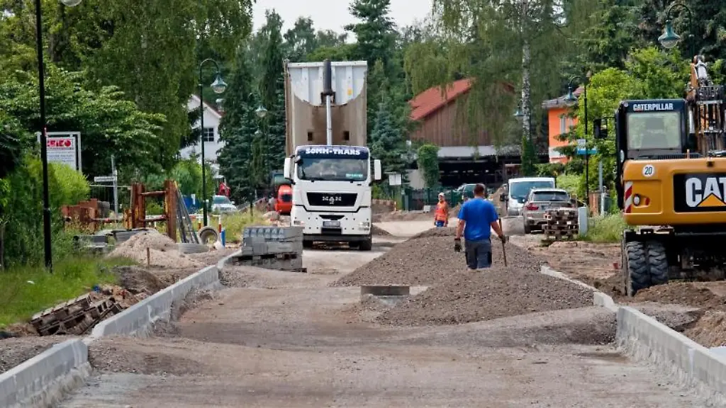 Verbessert-die-Stadt-eine-Strasse-oder-einen-Weg-koennen-die-Anwohner-an-den-Kosten-beteiligt-werden