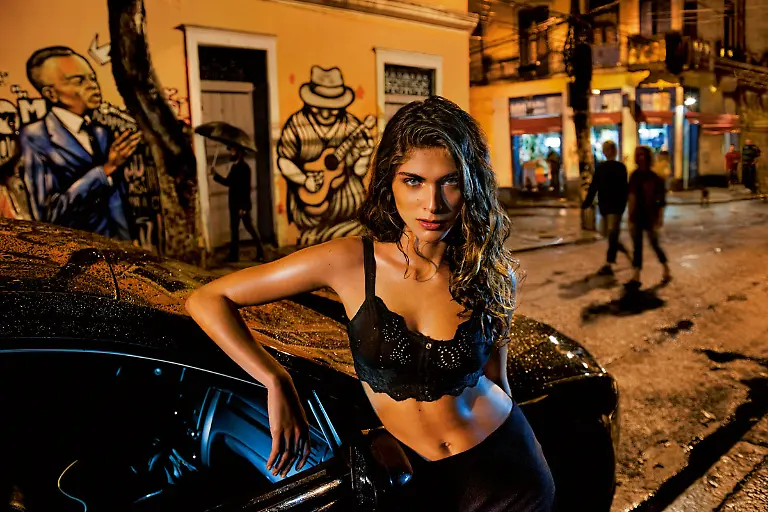 pirelli-2013-09-2-steve-mccurry