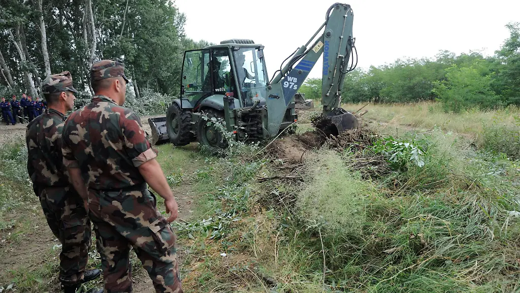 3qke4404-jpg4782035848883858680