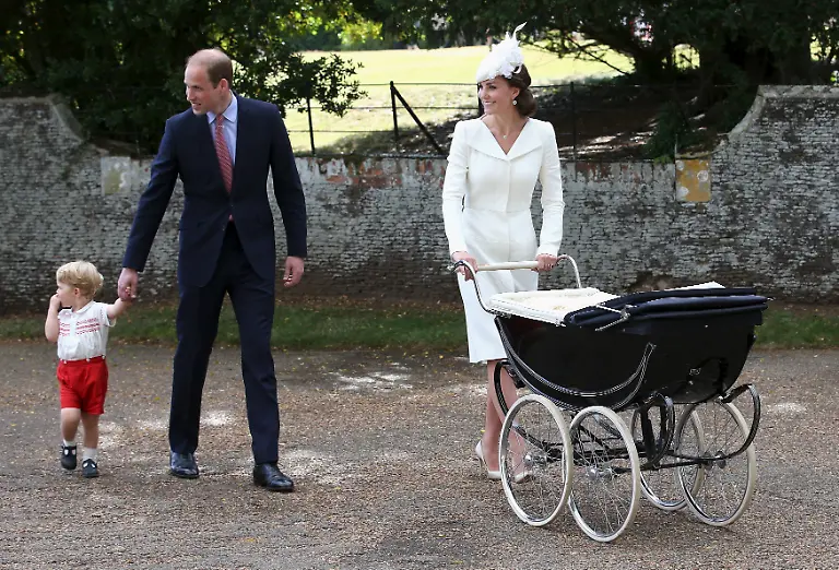 2015-07-06T011248Z-909297740-GF10000149672-RTRMADP-3-BRITAIN-ROYALS-JPG594694590883222531
