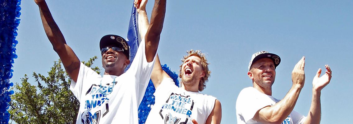Einen wahren Triumphzug erlebten Nowitzki und seine Mannen.