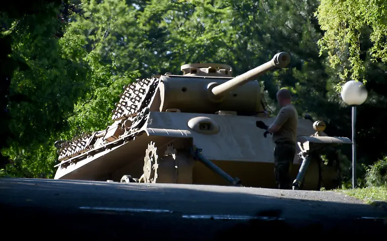 3qd64709-jpg4242865849623867493