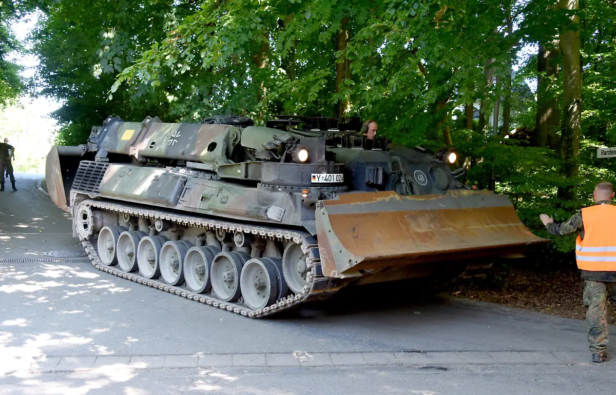 3qcz4542-jpg7139182968048281825