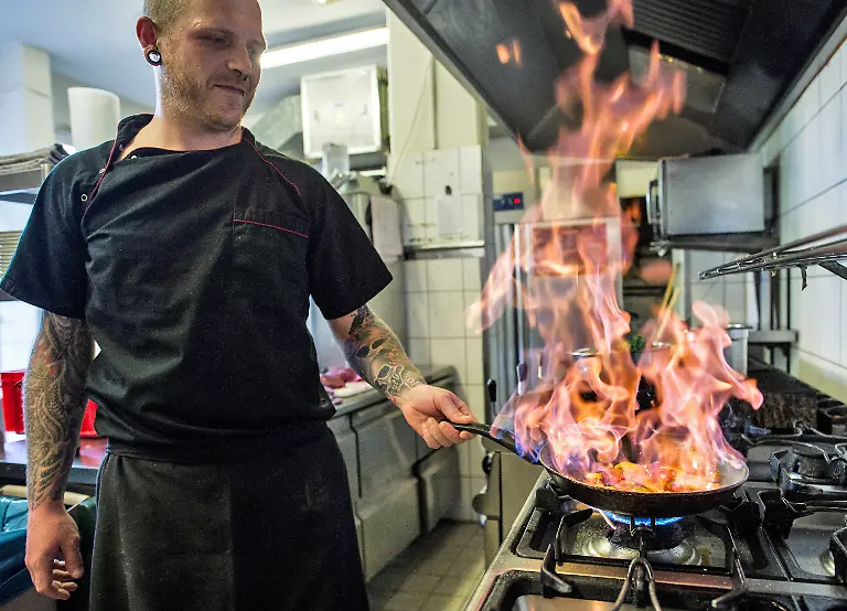 3qd54946-jpg8207843657991532283