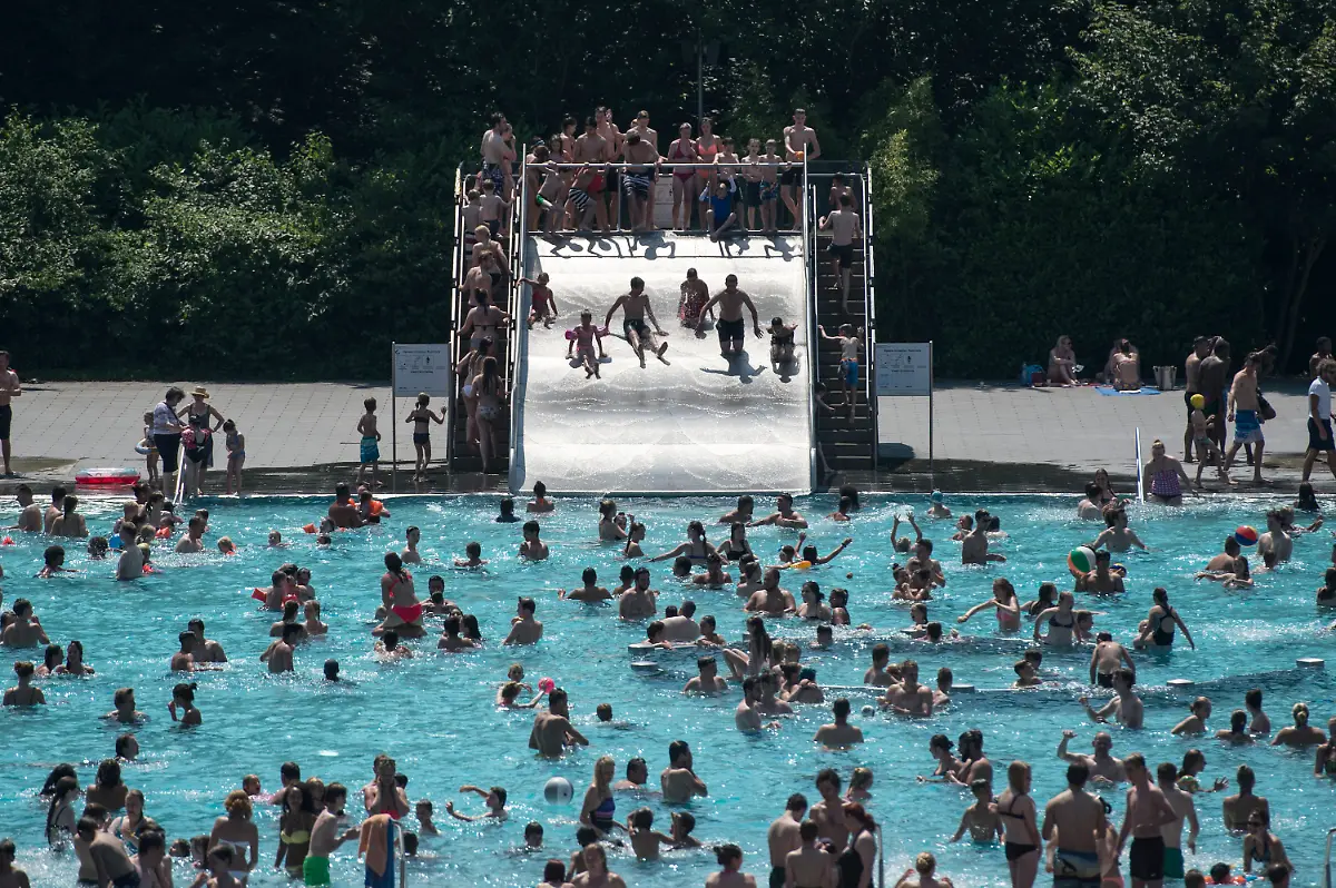 3qd24702-jpg972148159748131780