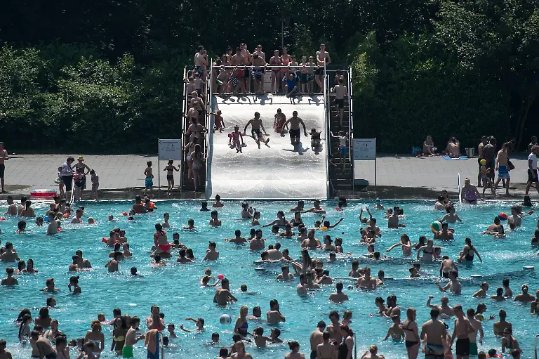 3qd24702-jpg972148159748131780