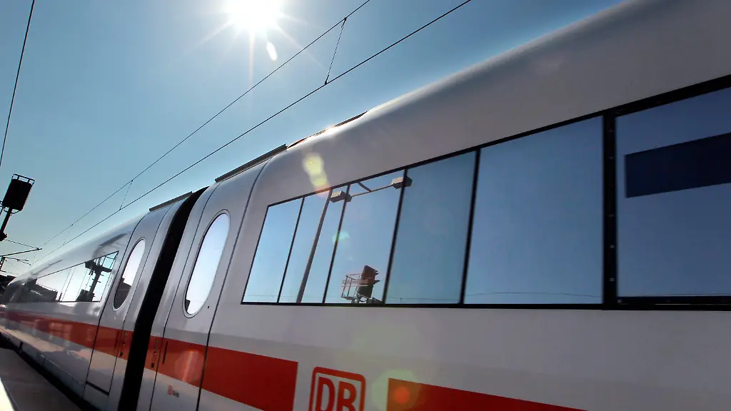 3qct0232-jpg4590734523389892516