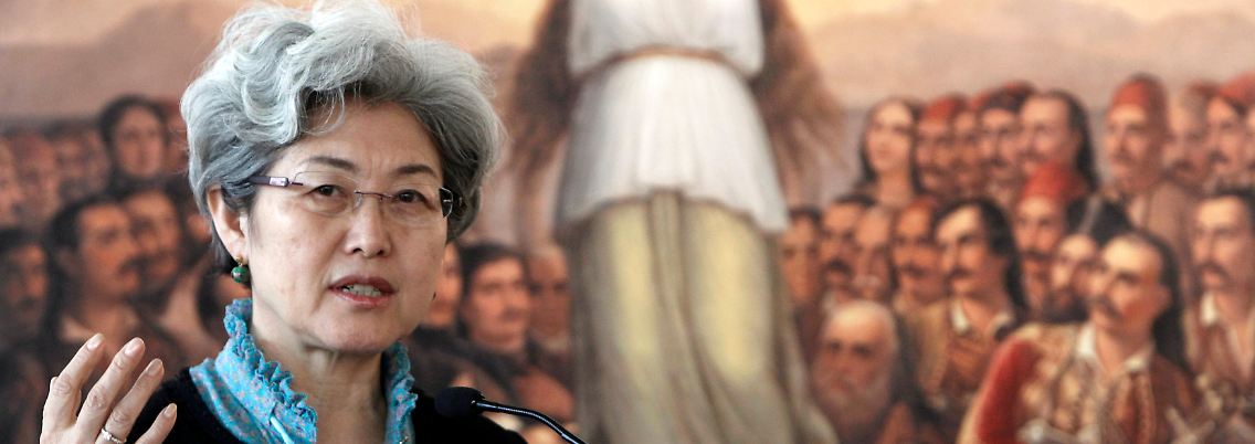 Ebnet dem Regierungschef den Weg nach Europa: Chinas stellvertretende Außenministerin Fu Ying, hier im März bei einer Pressekonferenz in Athen.