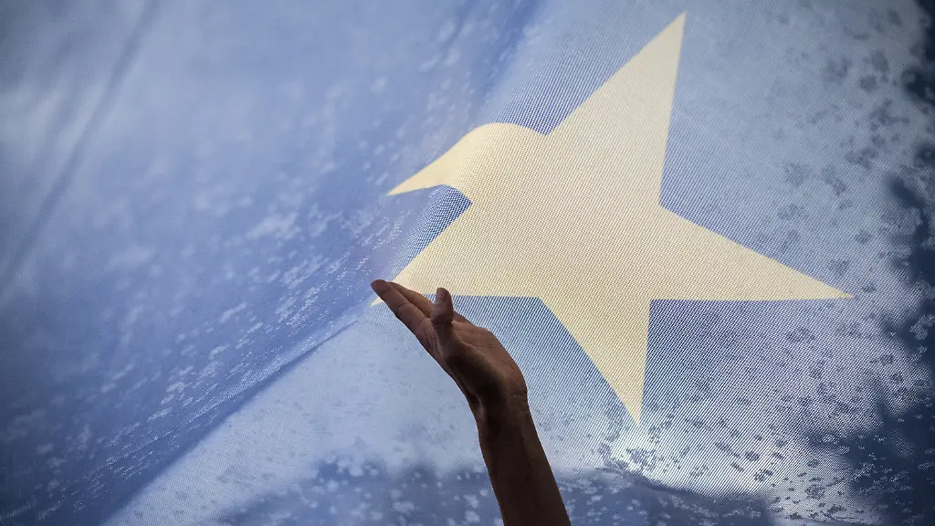 3qba2049-jpg2862589722274480967