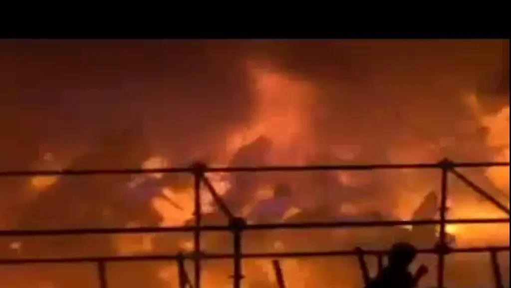 328DB800AE580276-jpg5250822474889515356