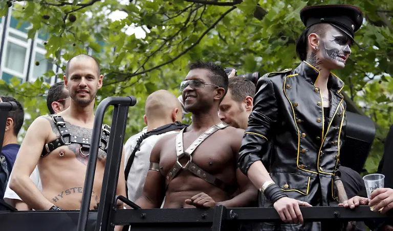 2015-06-27T123945Z-1002926052-GF10000141069-RTRMADP-3-GERMANY-ODDLY-JPG267286176350424533