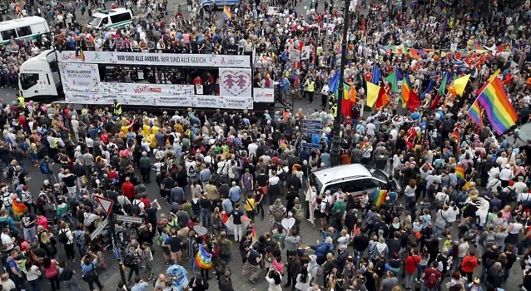 2015-06-27T112817Z-932136745-GF10000140949-RTRMADP-3-GERMANY-ODDLY-JPG5389938346097767080