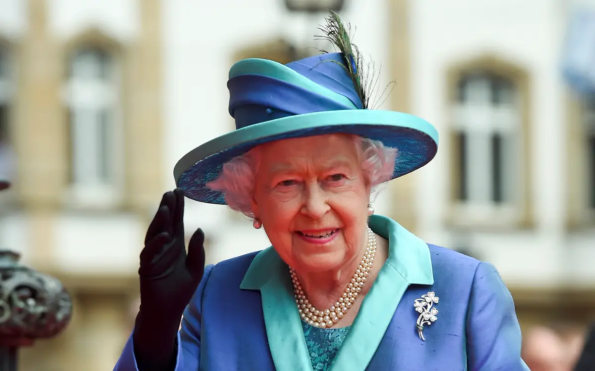 2015-06-25T112633Z-330088148-LR2EB6P0VRZJM-RTRMADP-3-GERMANY-ROYALS-JPG6833386120978488007