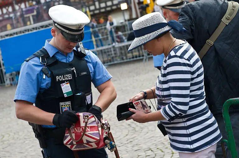 3q7n2713-jpg1731526239891186007