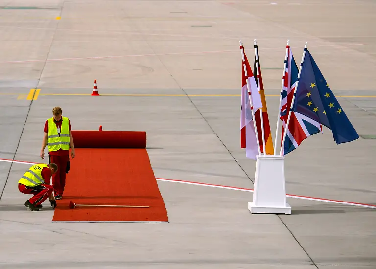 3q7n0852-jpg2311582466335414068