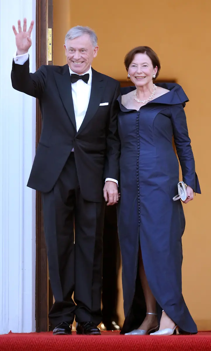 3q784526-jpg8261188237108829181