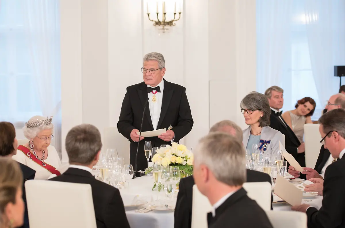 3q7a2044-jpg7475626123038366871