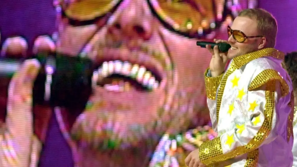 3q2y1227-jpg7259385657106284808