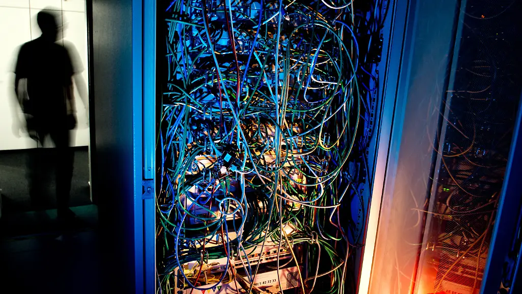 3q0b4238-jpg1028298863419373001