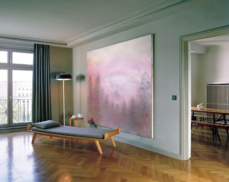 ddrlimited-press-p014-015-1