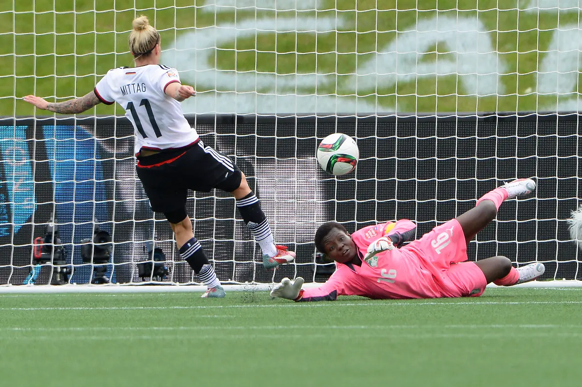 2015-06-07T211124Z-546346104-NOCID-RTRMADP-3-SOCCER-WOMEN-S-WORLD-CUP-GERMANY-AT-IVORY-COAST-JPG5346084712634197992