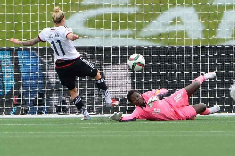 2015-06-07T211124Z-546346104-NOCID-RTRMADP-3-SOCCER-WOMEN-S-WORLD-CUP-GERMANY-AT-IVORY-COAST-JPG5346084712634197992