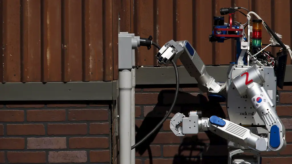 2015-06-07T053848Z-684916466-GF10000119731-RTRMADP-3-USA-ROBOTS-JPG652507907240805604