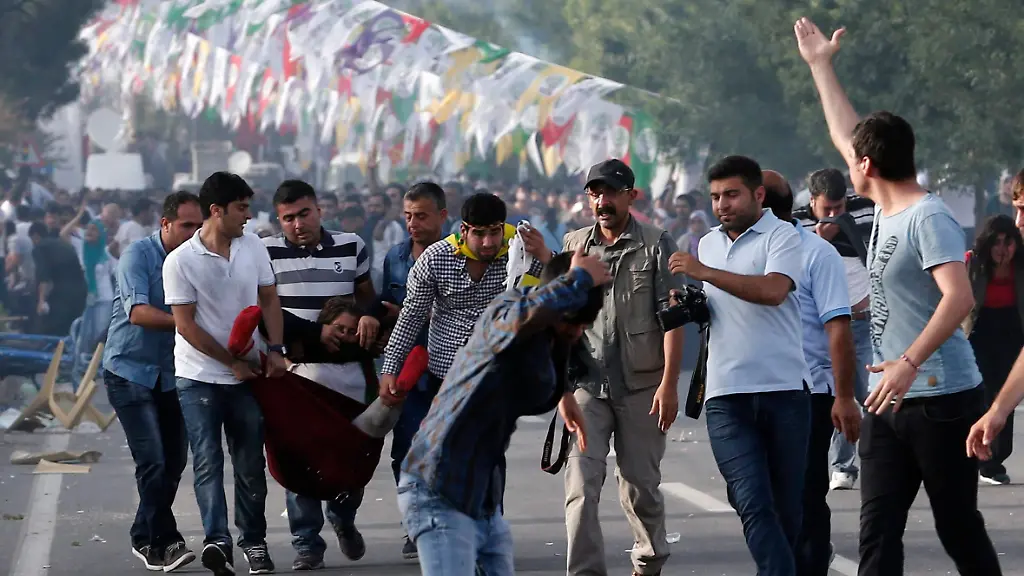 3puj2449-jpg6075651396069085981