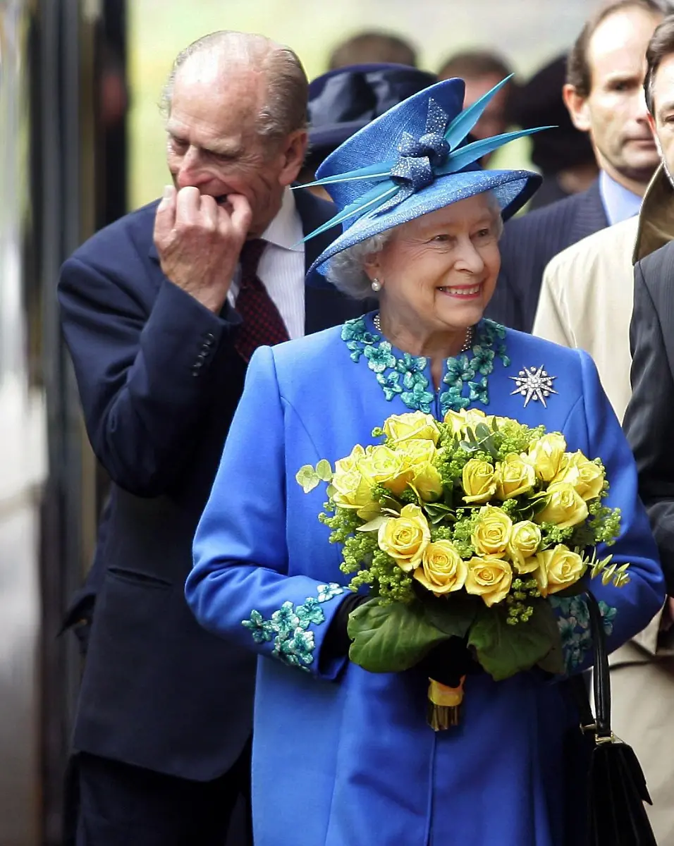 2004-0311-Queen-Potsdam-Ankunft