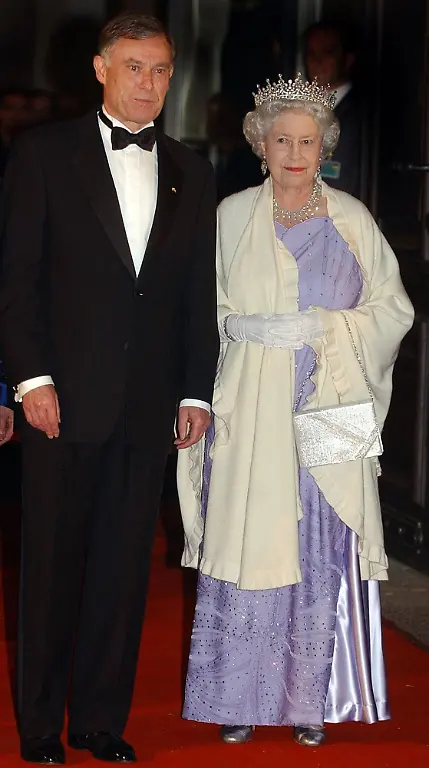 2004-Queen-Koehler-Gala