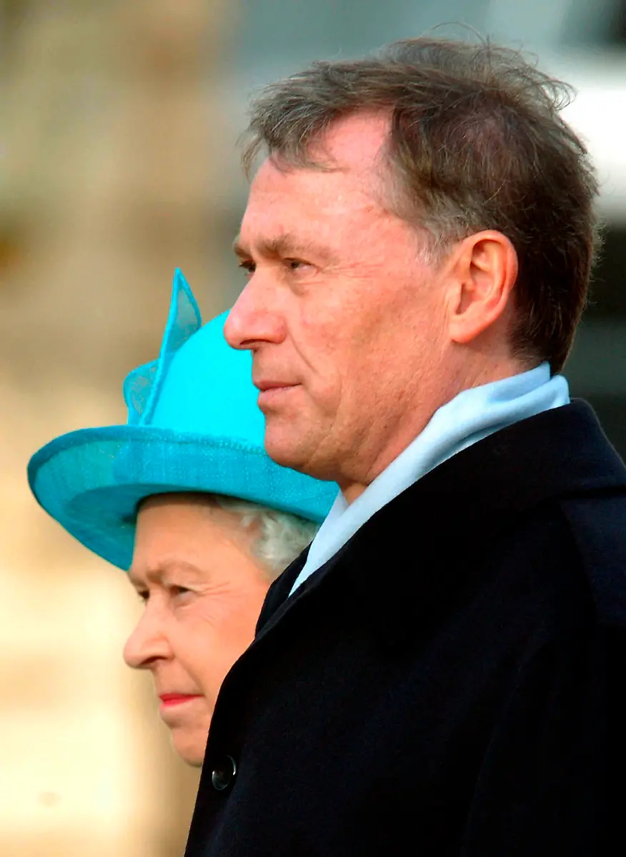 2004-0211-Queen-Koehler