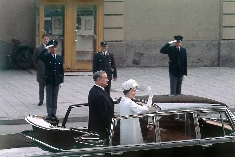 1965-Queen-Goppel-Muenchen