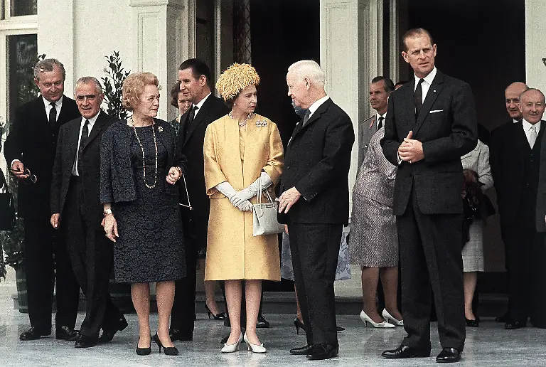 1965-Queen-Luebke-Bonn