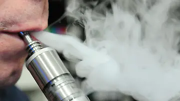 Fragen und Antworten: Wie gefährlich sind E-Zigarette und E-Shisha?