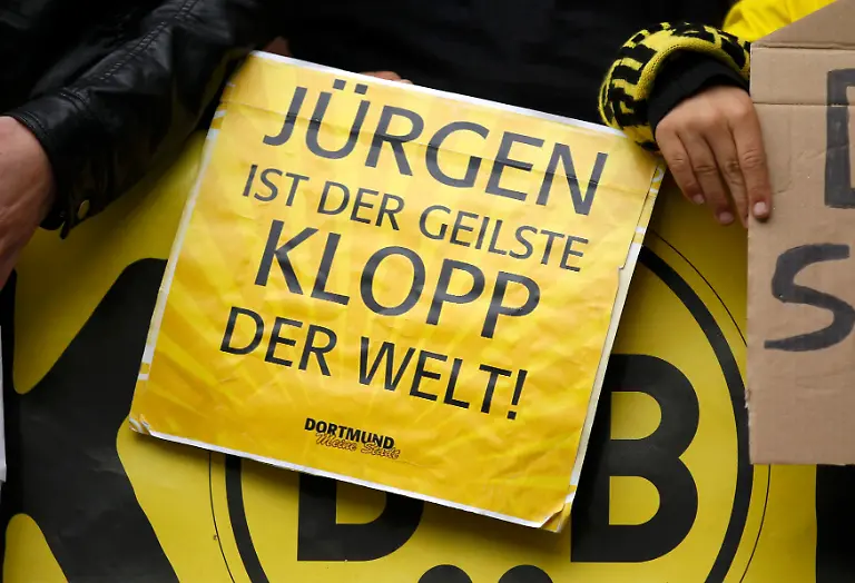 2015-05-23T135543Z-1482220360-LR2EB5N12OL15-RTRMADP-3-SOCCER-GERMANY-JPG7595057875952974043