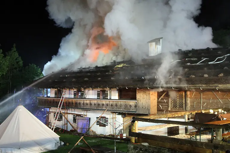 3plk5957-jpg819601880798026460