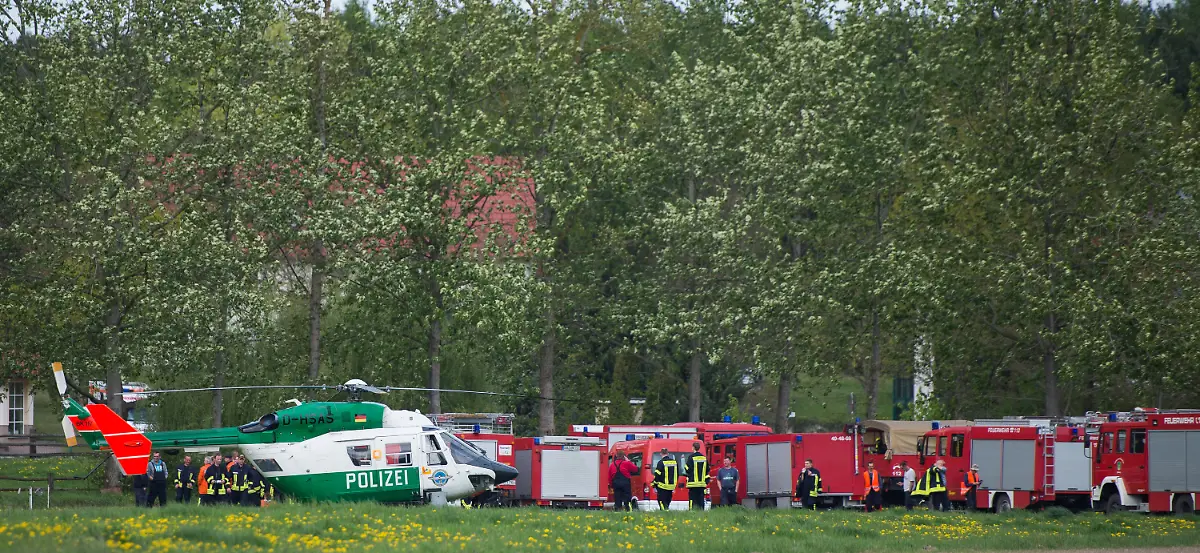 3pjh0308-jpg8210079703650797132