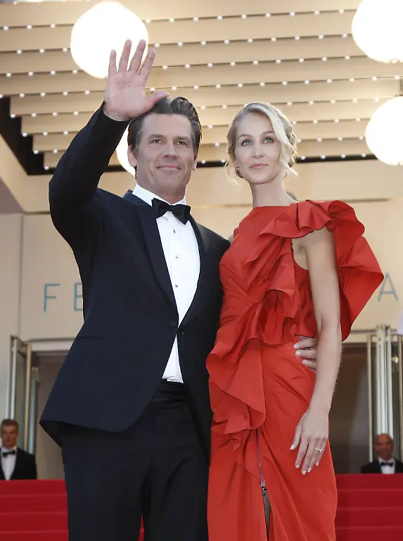 imago-st-0520-08400050-64599921-jpg6214089098604058605