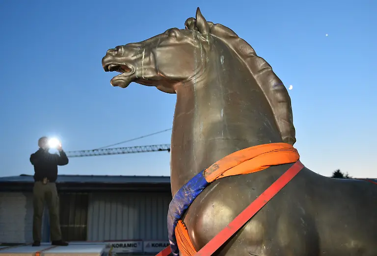 3pkm1001-jpg32352510464933510