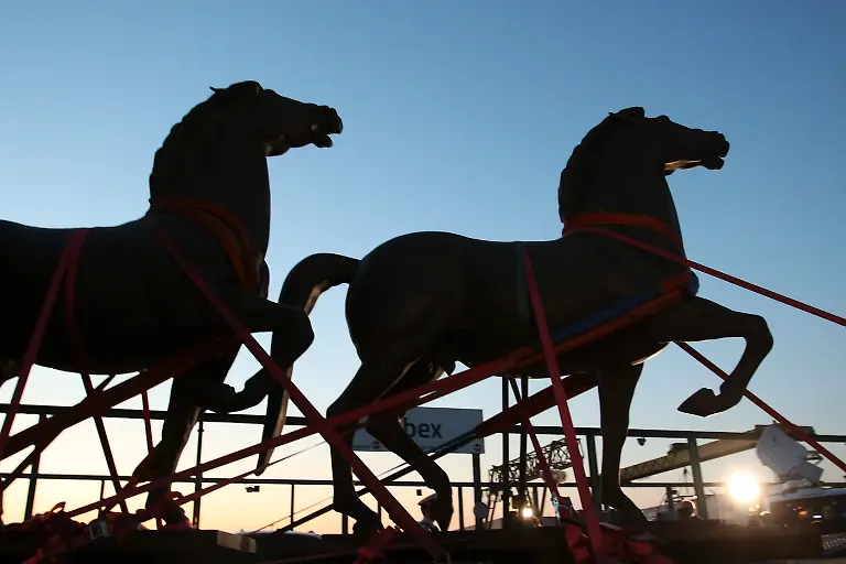 328D6C00C7E2B31E-jpg21975888544527889