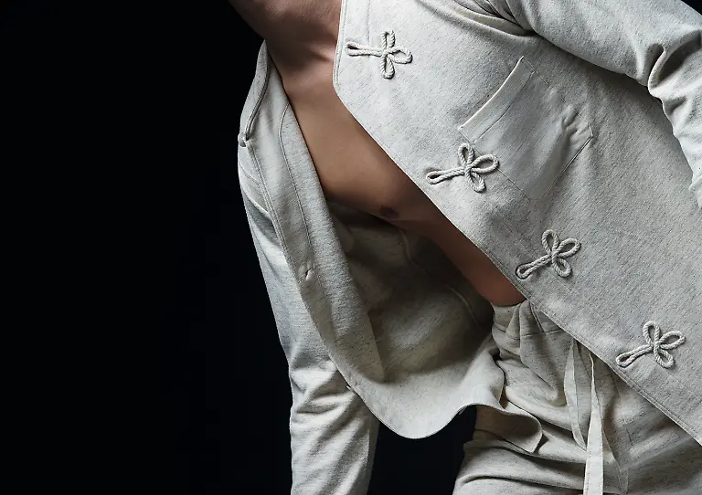 HdGBW-Nackte-Haut-03