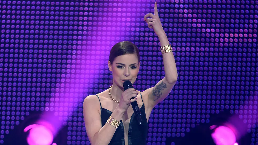 3pet0116-jpg8220862305411818781