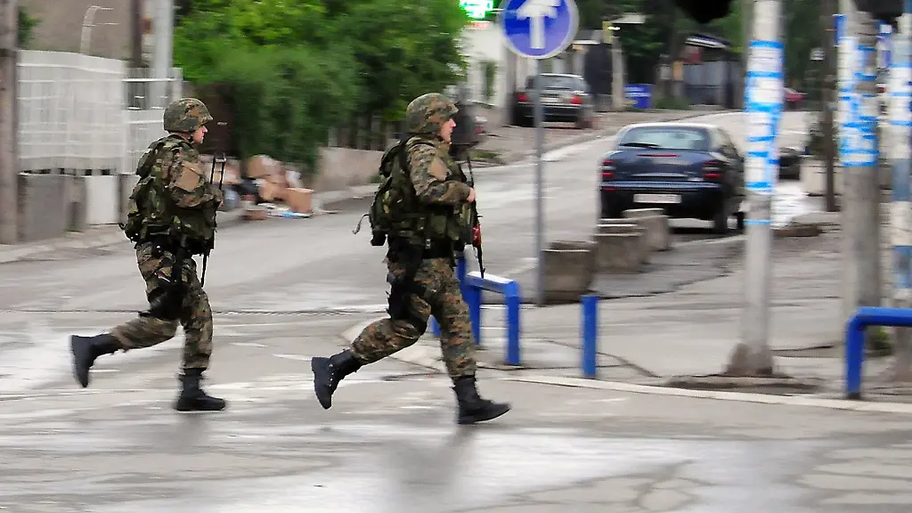 imago-st-0510-10350004-64498864-jpg3741004818635185663