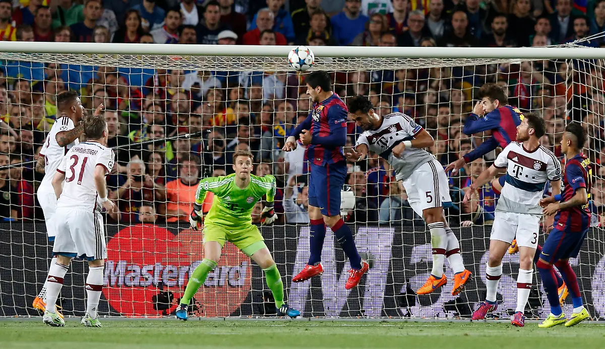 2015-05-06T191849Z-73941529-MT1ACI13727305-RTRMADP-3-FOOTBALL-JPG3784444189576016462