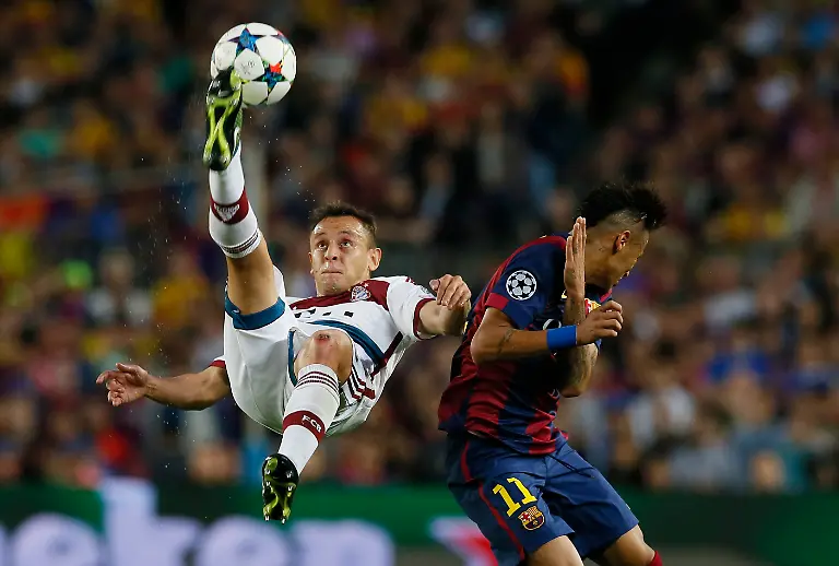 2015-05-06T190401Z-73940641-MT1ACI13727285-RTRMADP-3-FOOTBALL-JPG8353939148276573996