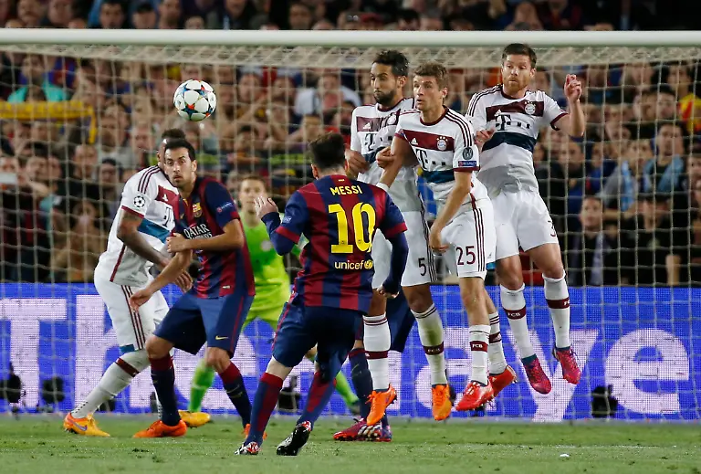 2015-05-06T192307Z-73941787-MT1ACI13727312-RTRMADP-3-FOOTBALL-JPG4251824944363559622