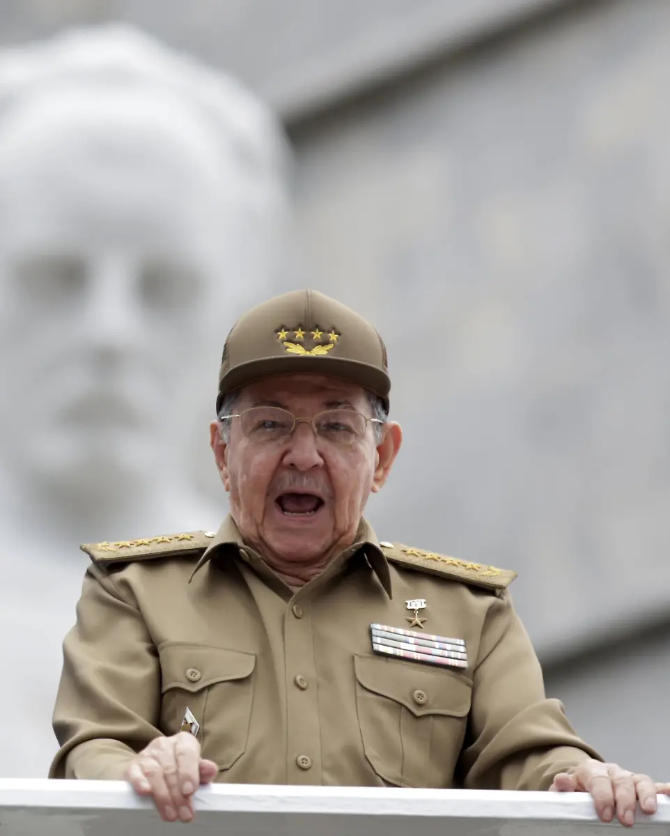 2015-05-01T150253Z-144737054-GF10000080017-RTRMADP-3-MAY-DAY-CUBA-JPG7554773487608387898